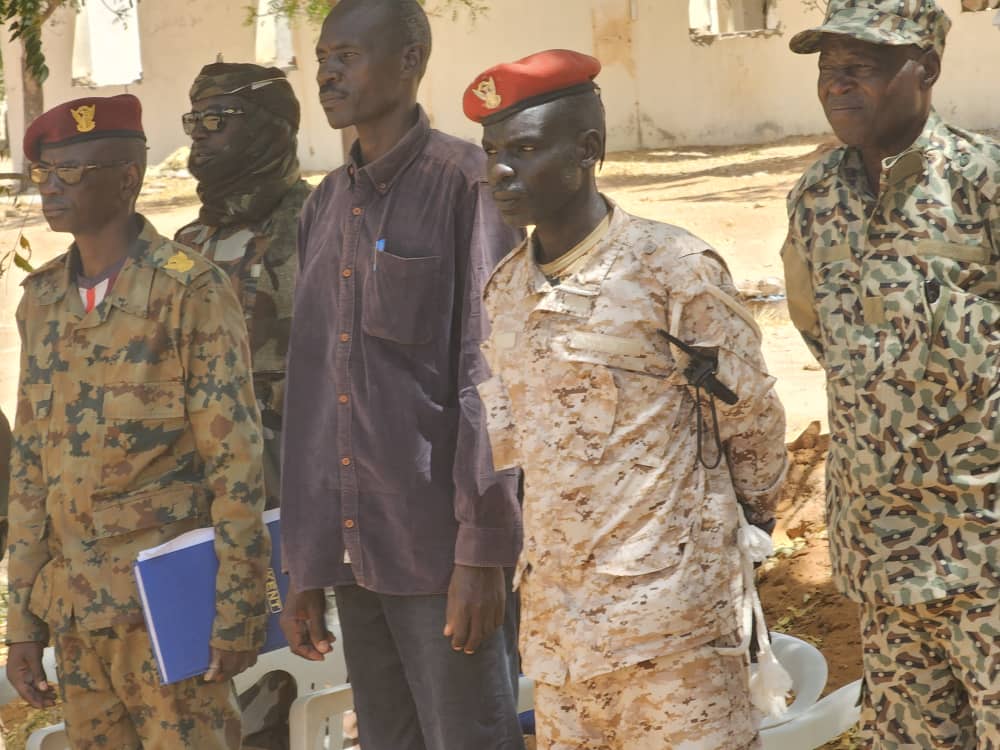 القيادة العسكرية لحركة العدل والمساواة السودانية تتفقد معسكر الشهيد جمالي حسن جلال الدين للتدريب